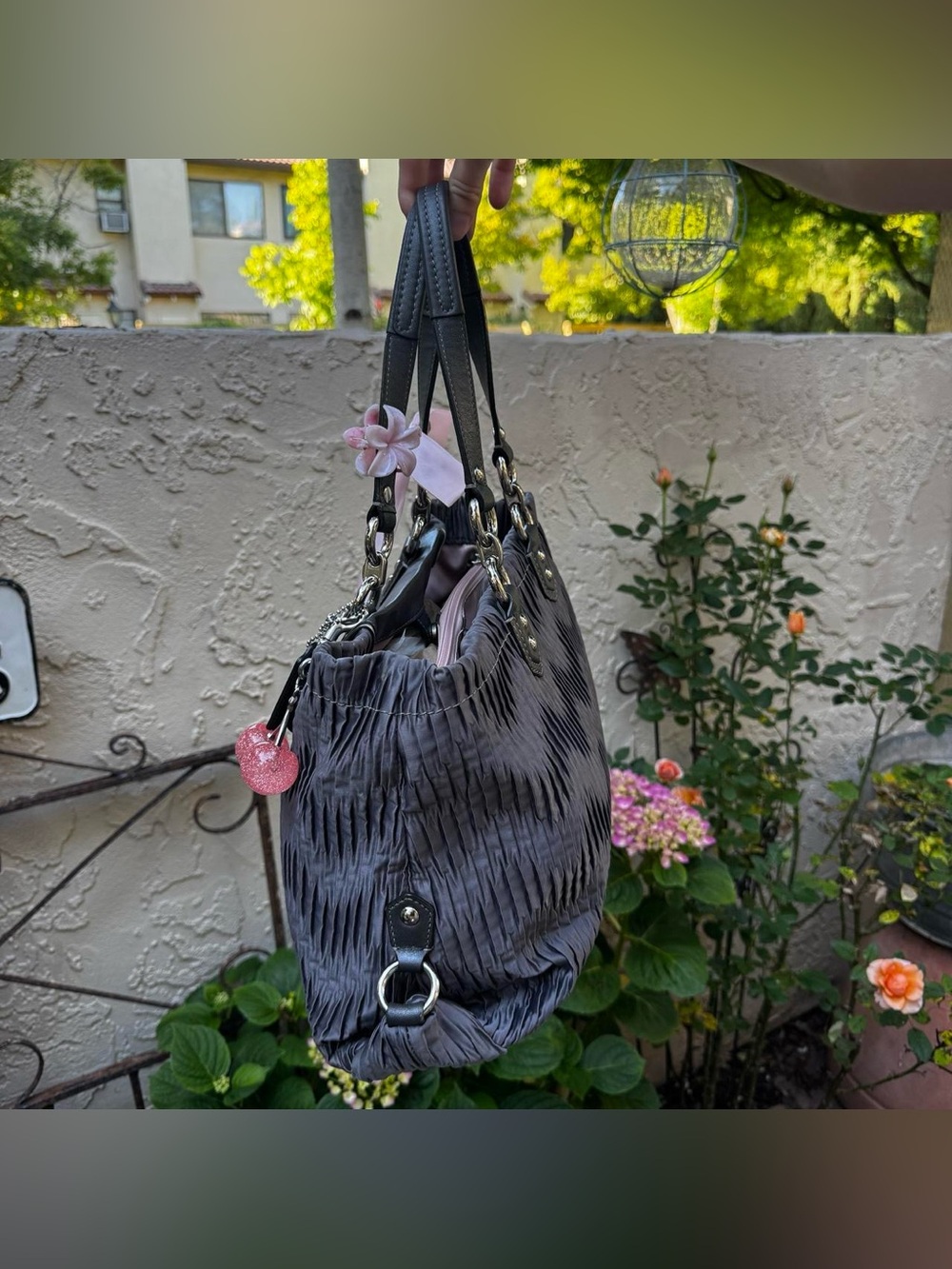 Spacious Y2K Grey Coach Tote - Picture 5 of 8